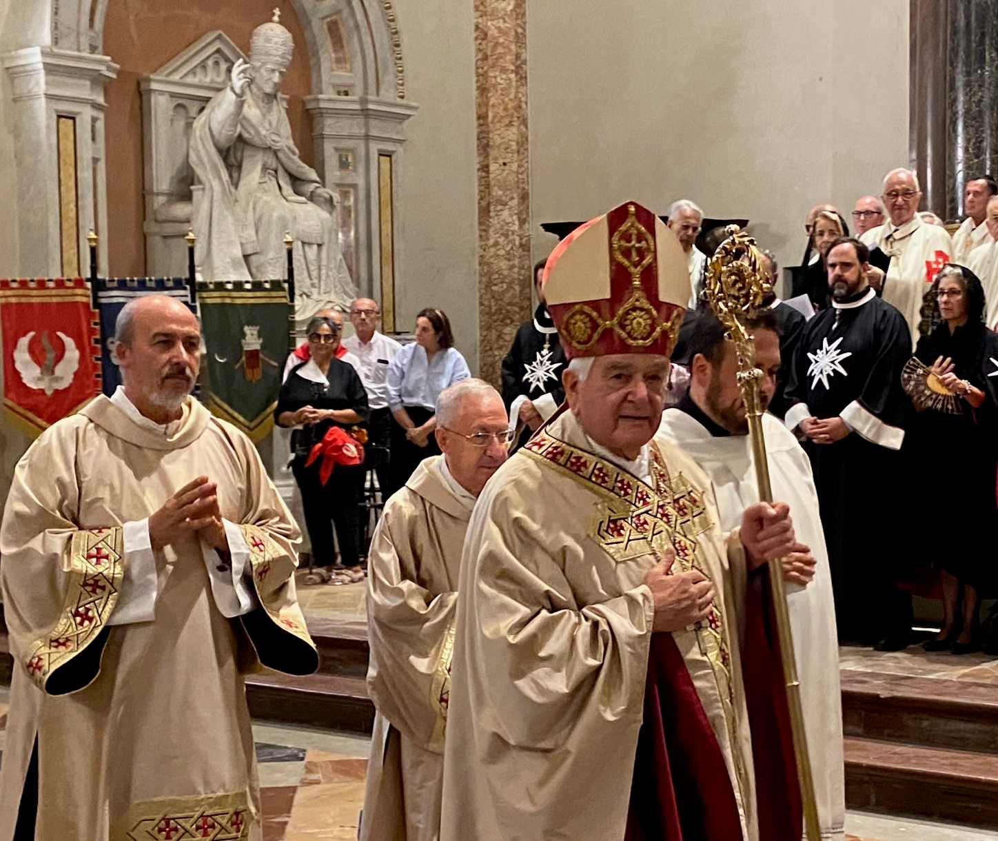 Il Nunzio apostolico in Italia mons. Emil Paul Tscherring