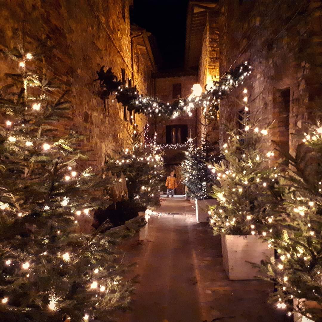 Il Paese Del Natale.Monte Castello Di Vibio Diventa Il Paese Del Natale Umbria Notizie Web