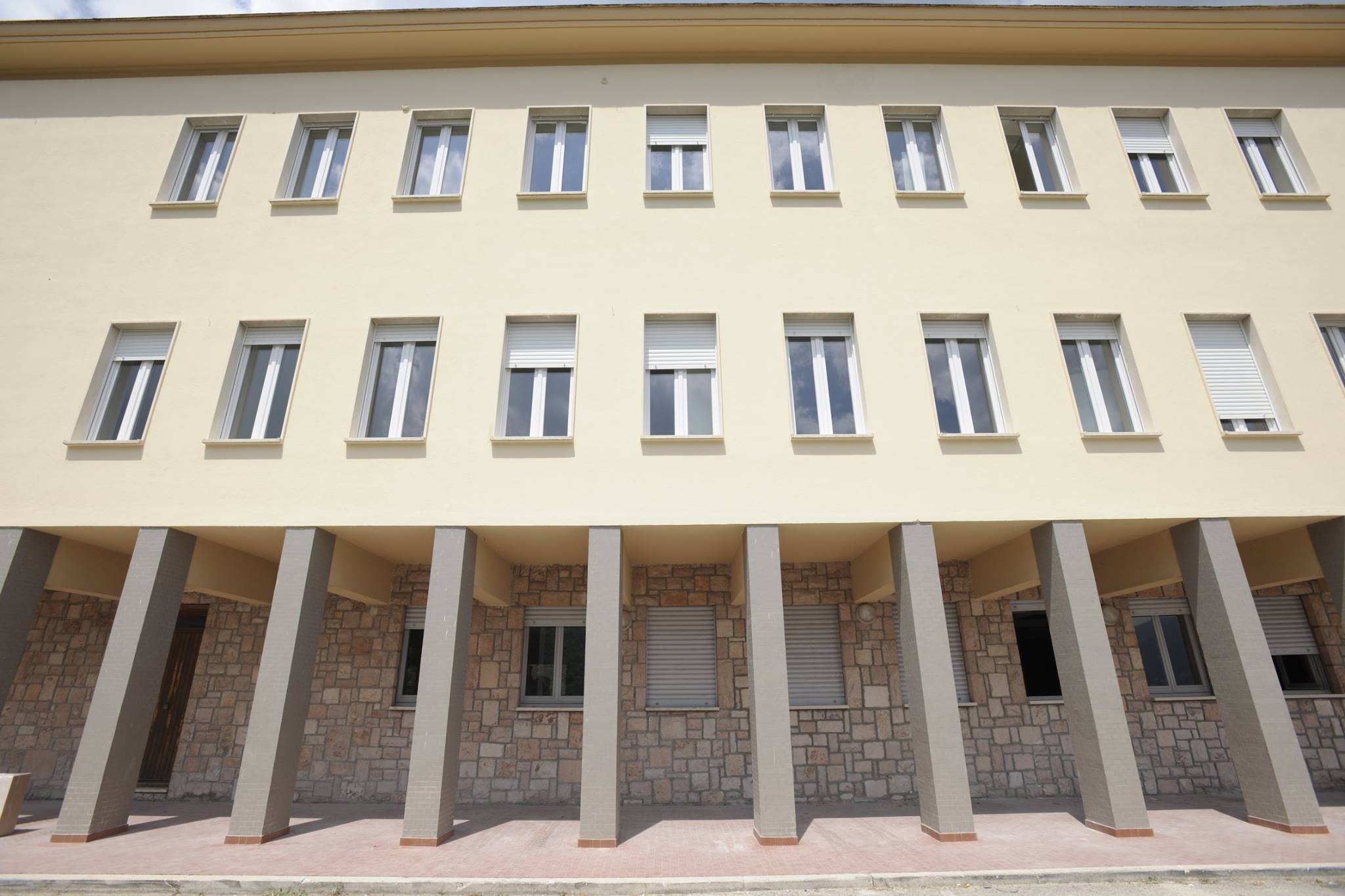 Nuova struttura Ospedaliera Cascia facciata