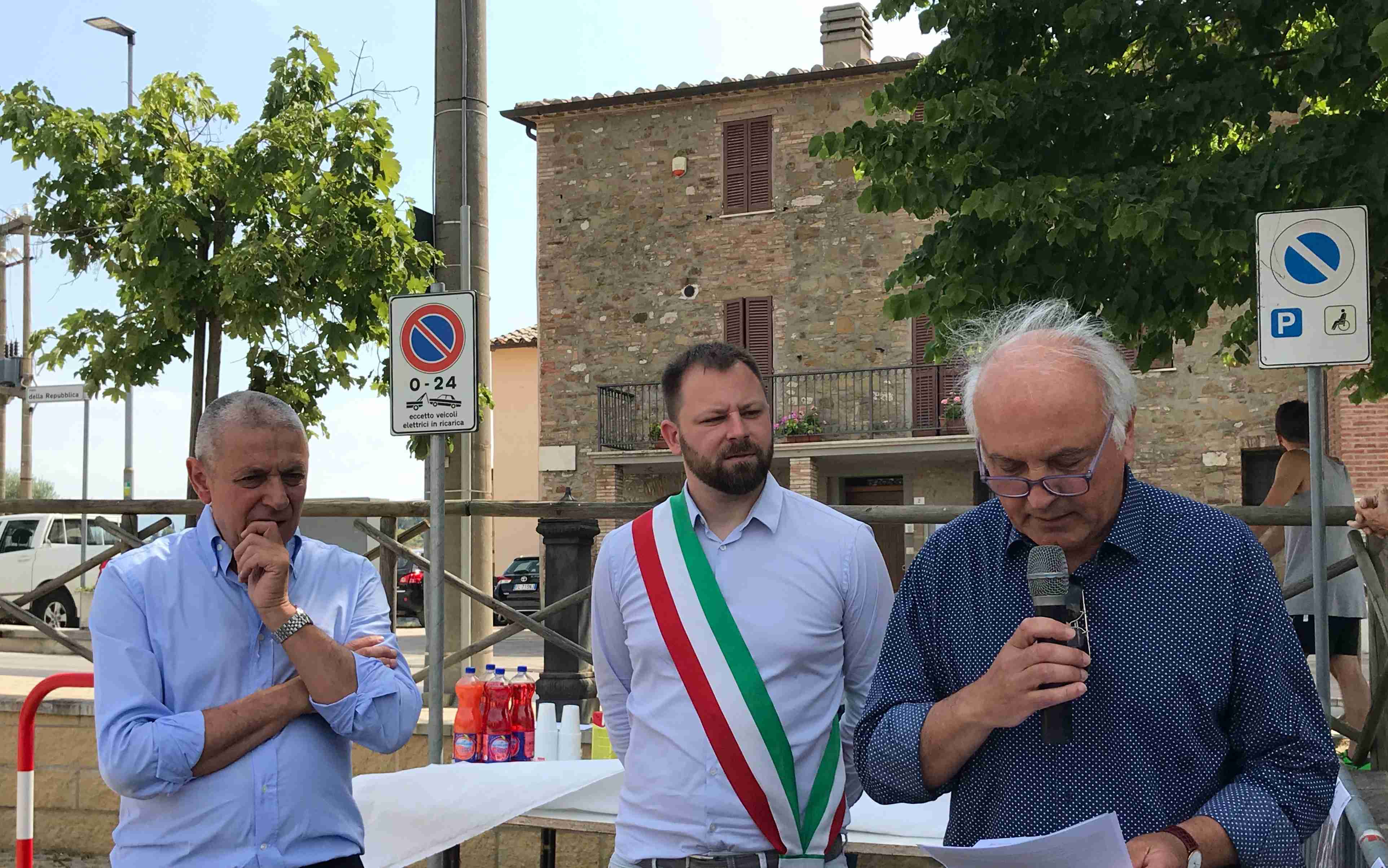Carlo Giannoni sindaco Magione Gilberto Burzigotti