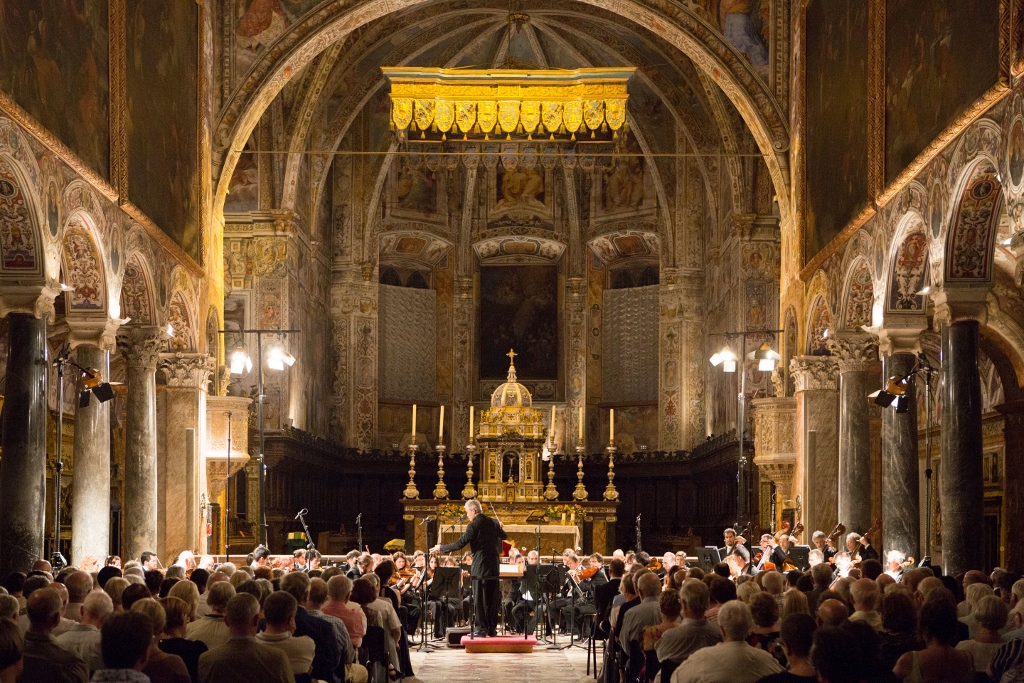 un concerto del TMF alla Basilica di San Pietro a Perugia