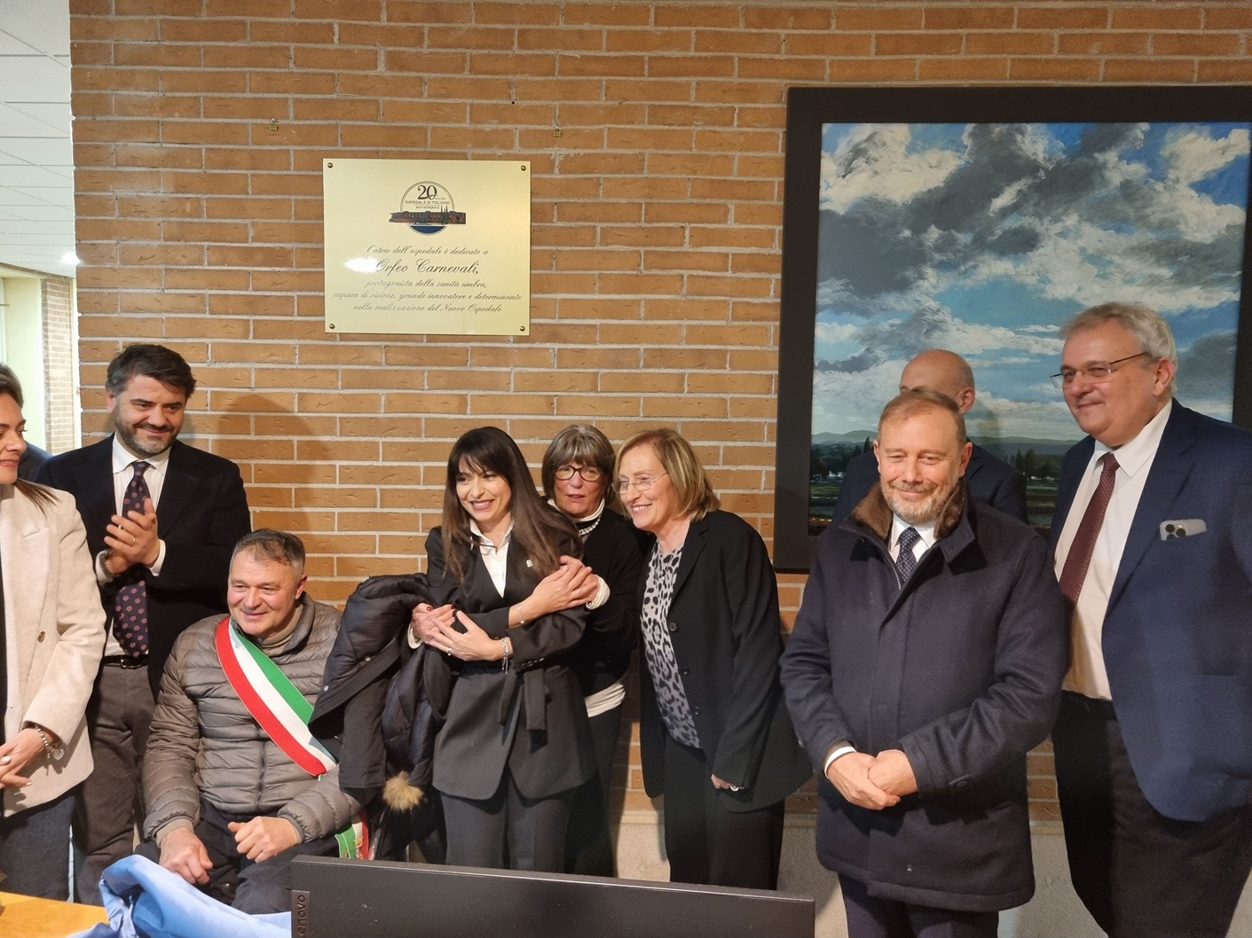 1. OSPEDALE FOLIGNO SCOPERTURA TARGA IN MEMORIA DEL PROF. CARNEVALI