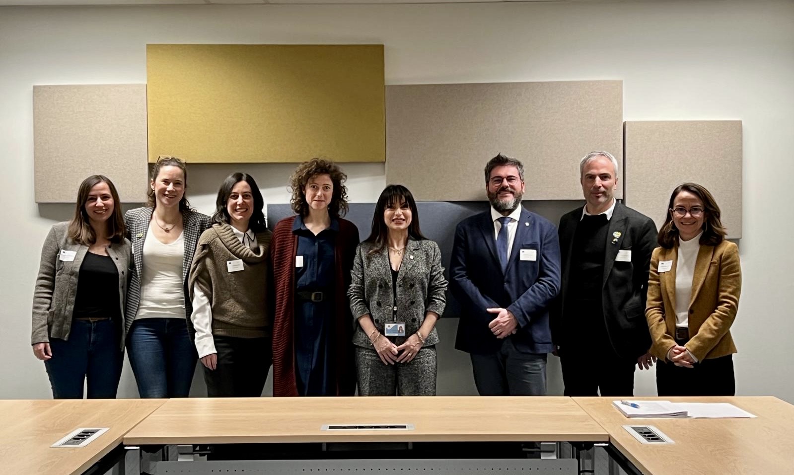 77233951 f34e 4b56 80af de95fd6d3d2f 1