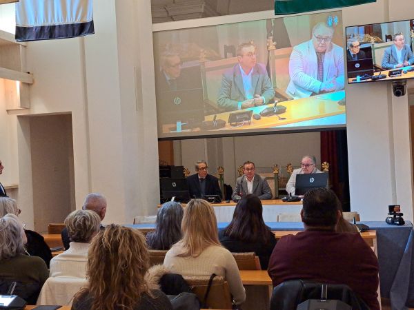 Un momento della premiazione nella Sala Dessau del Rettore dellUniversità degli Studi di Perugia