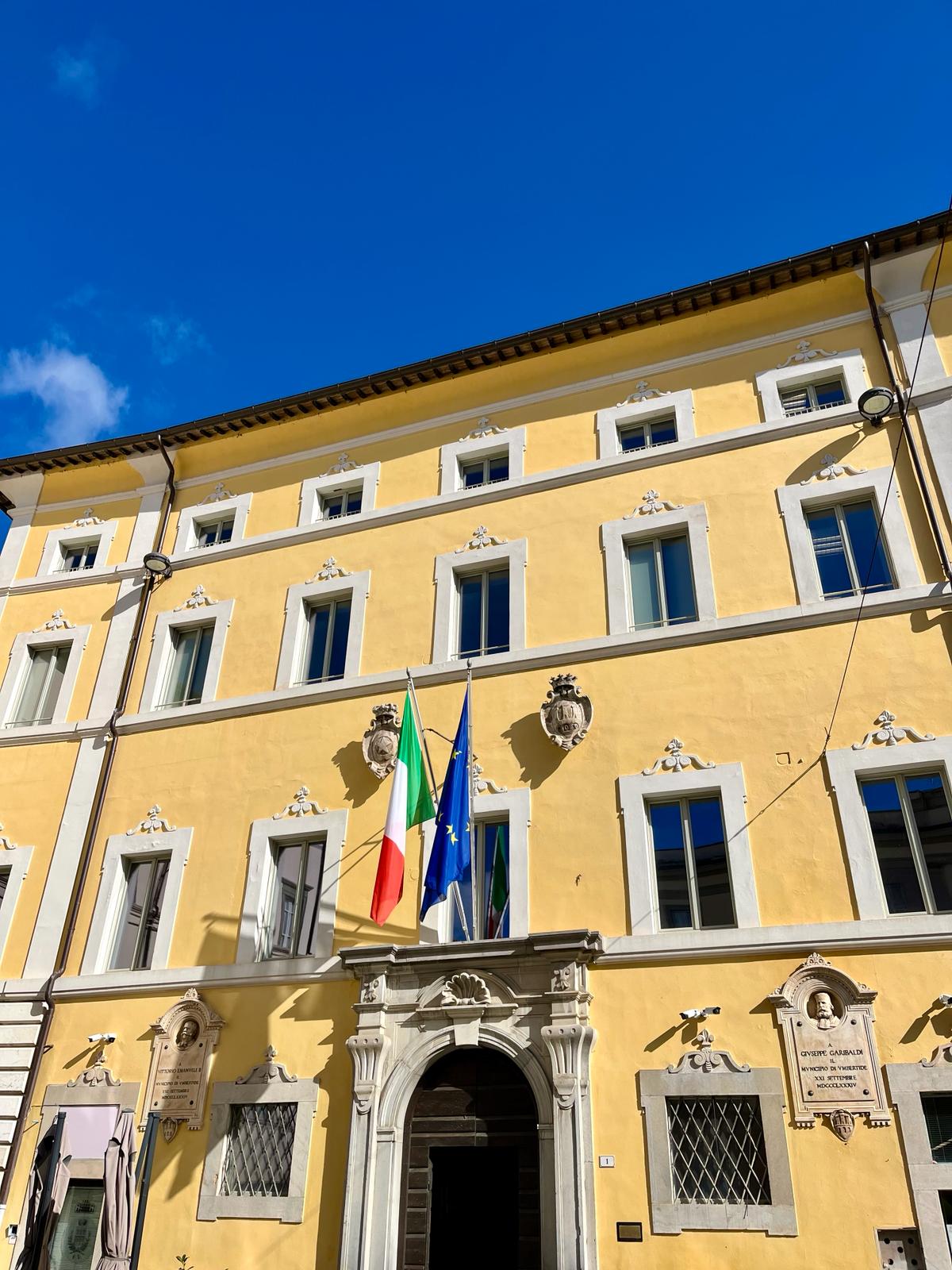 facciata Comune verticale