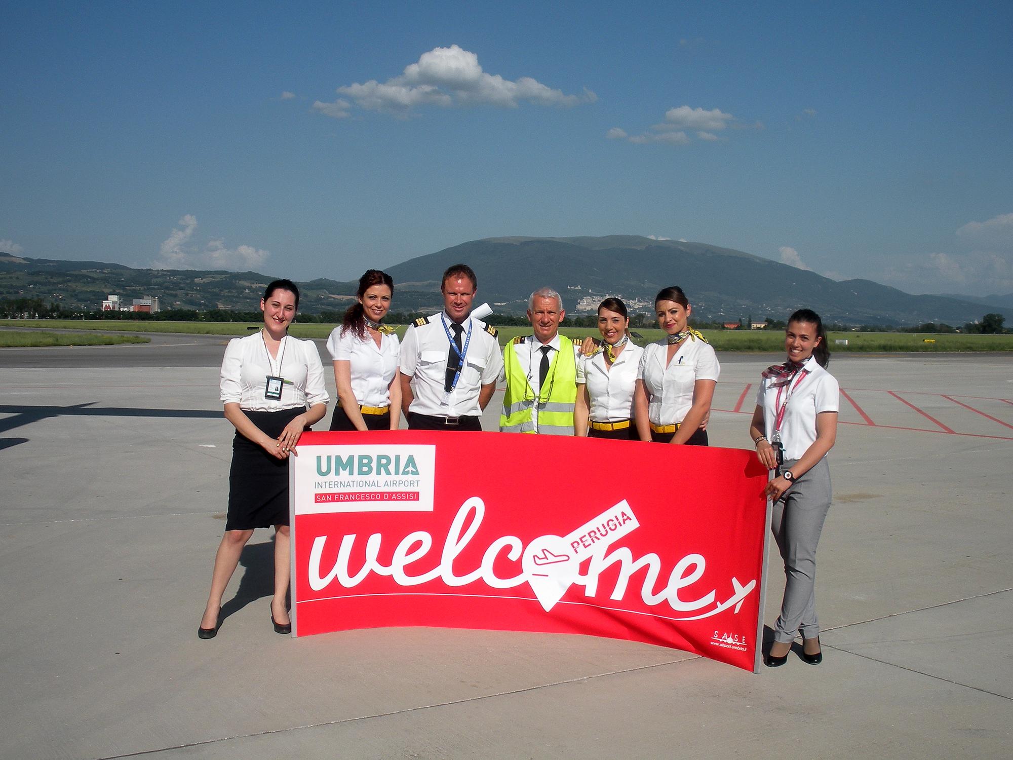 01 Aeroporto Umbria Battesimo Mistral Air Perugia