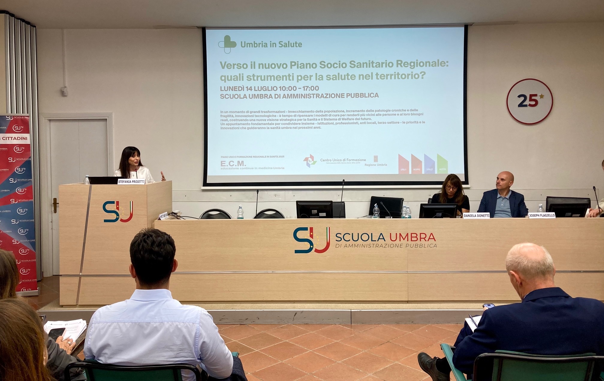 Presidente Stefania Proietti a Villa Umbra2