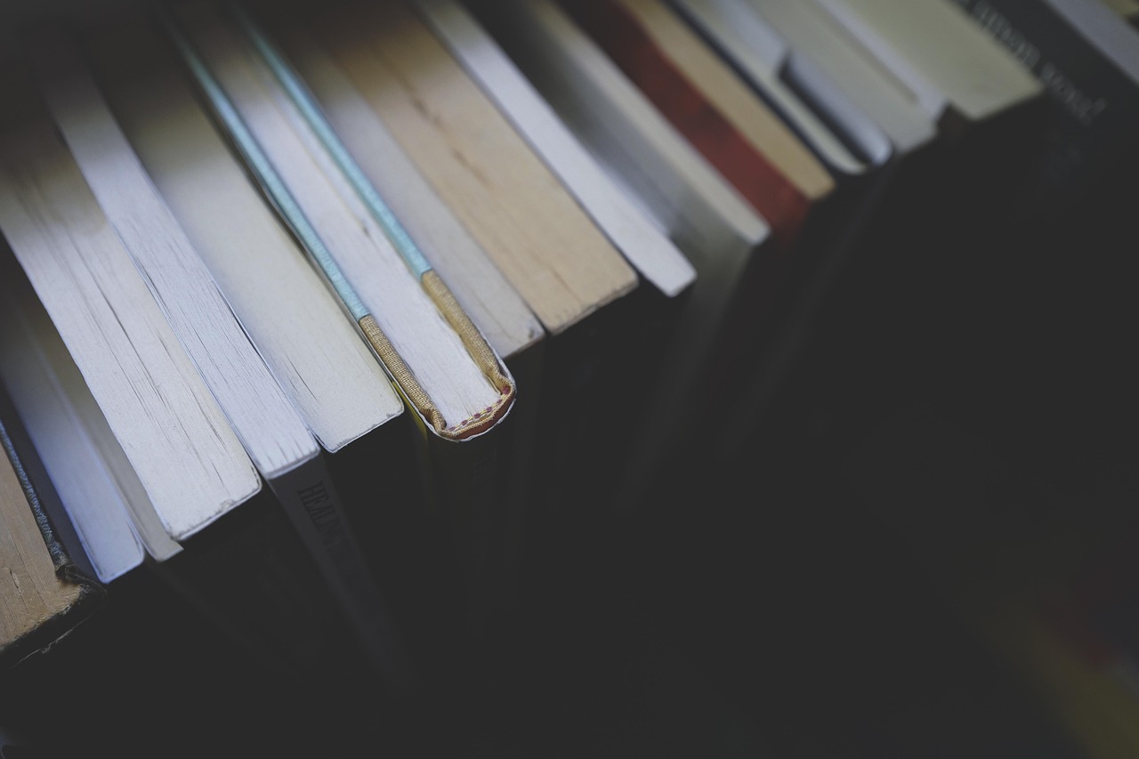 books 1835753 1280