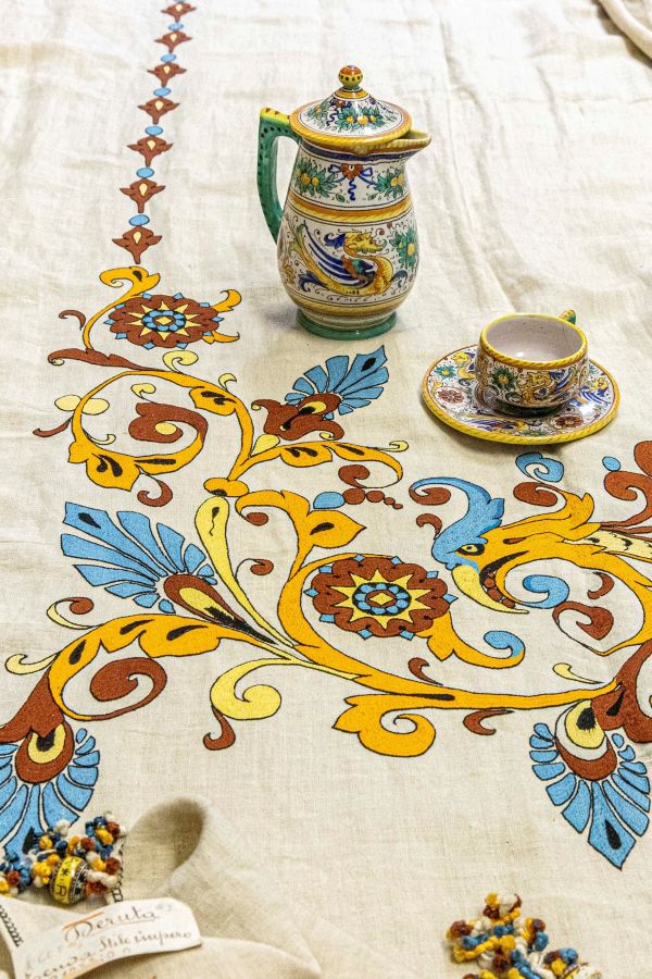 ceramica e punto ricamo derutese
