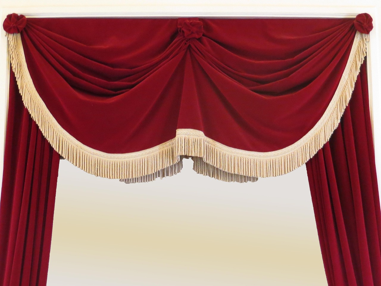 curtain 941716 1280 1