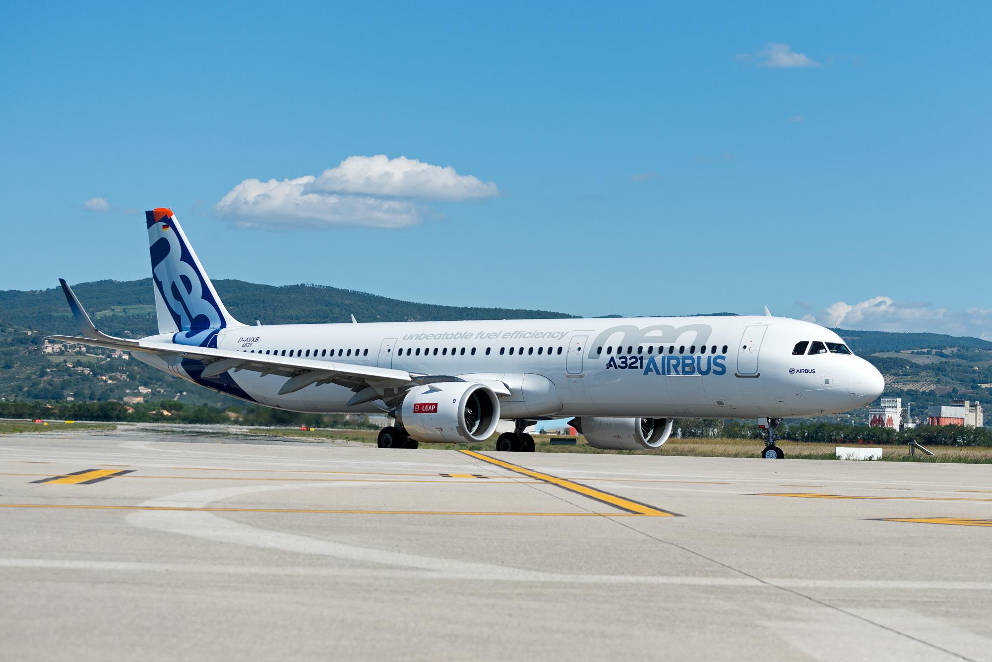 03 Airbus A321 NEO test Aeroporto Perugia