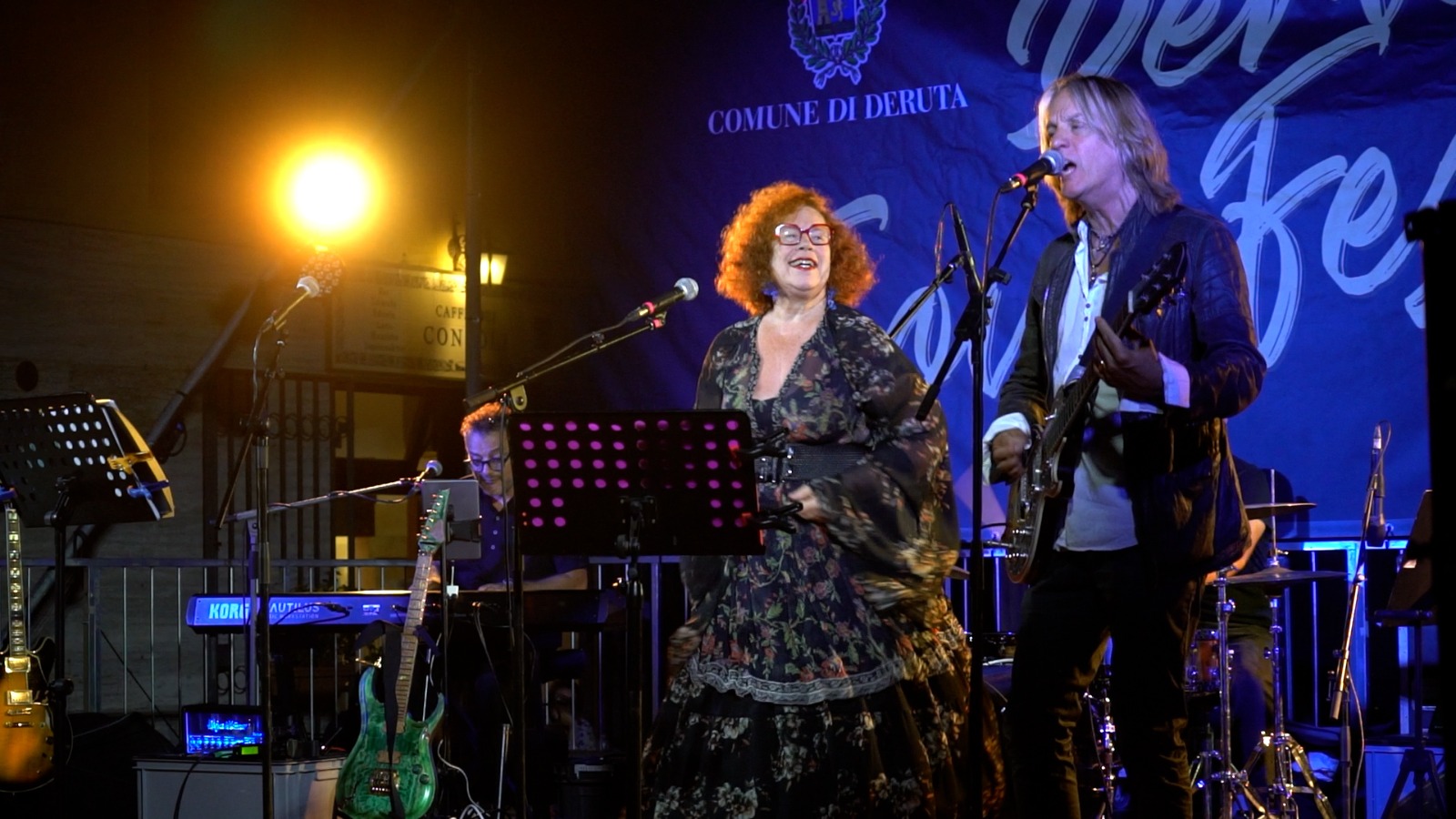 sarah jane morris e matt backer