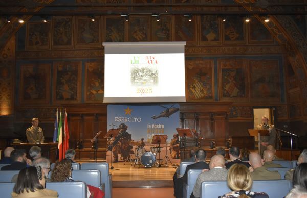 presentazione calendario esercito 02