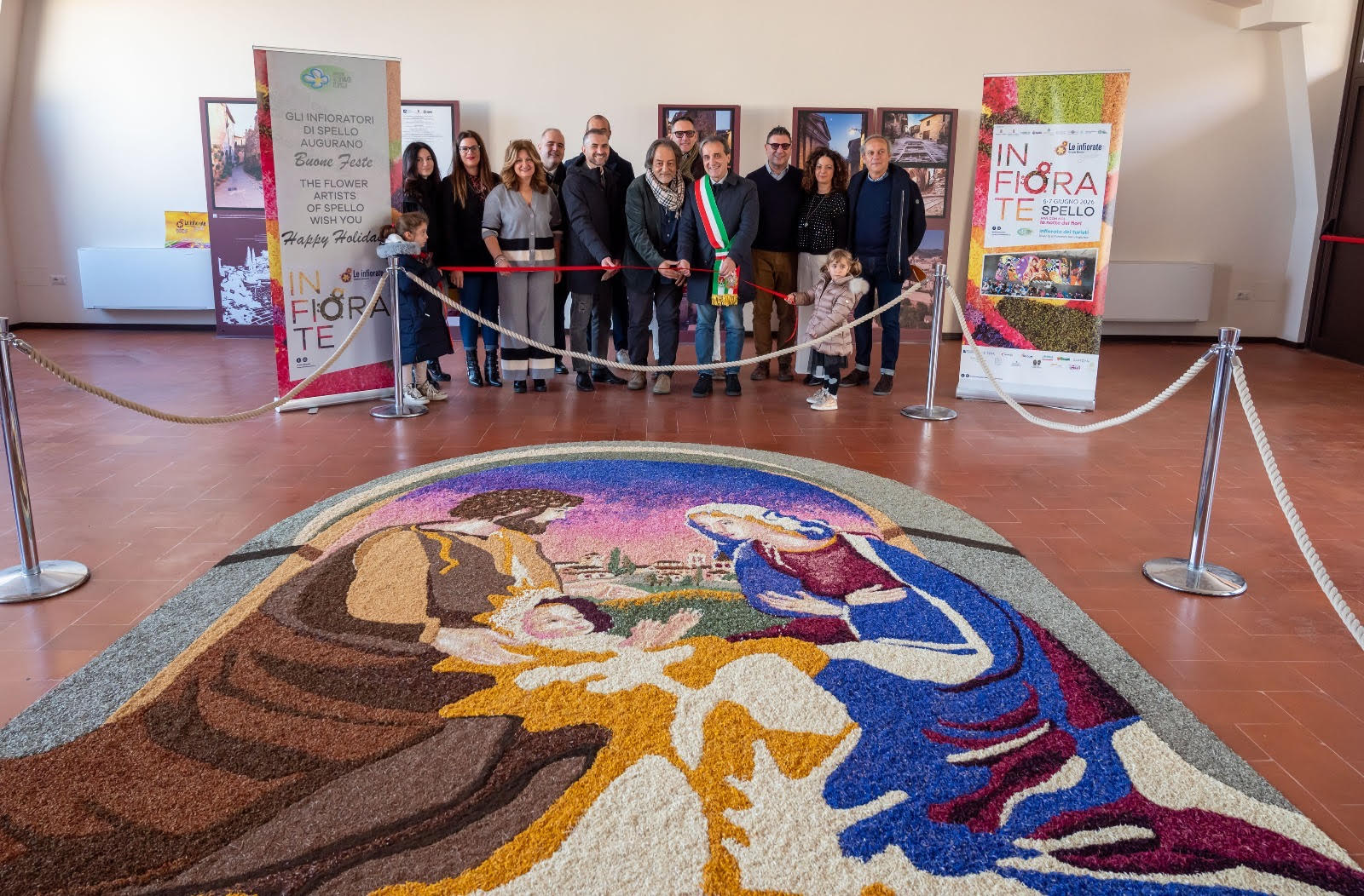 2025 12 06 Infiorata Nativita inaugurazione