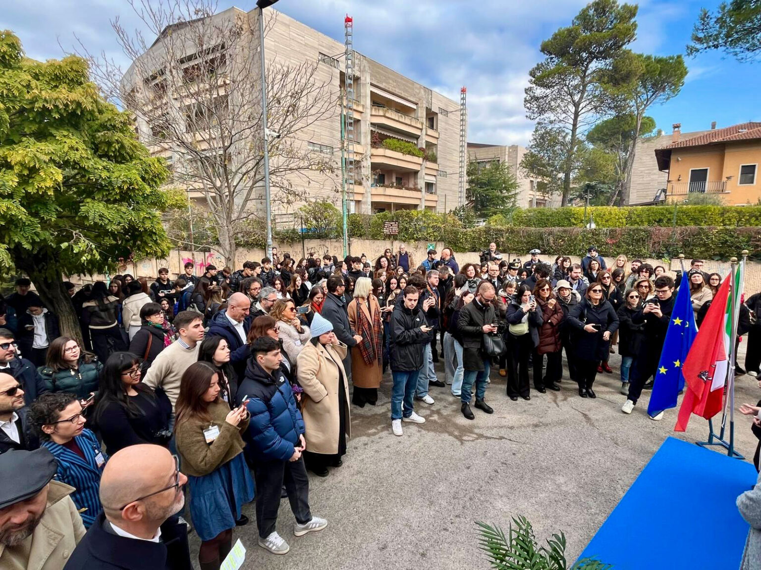 Immagine WhatsApp 2025 12 04 ore 12.27.37 cca7c07a