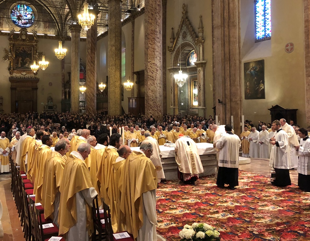 presbiteri e popolo di dio nella cattedrale di perugia 2019 
