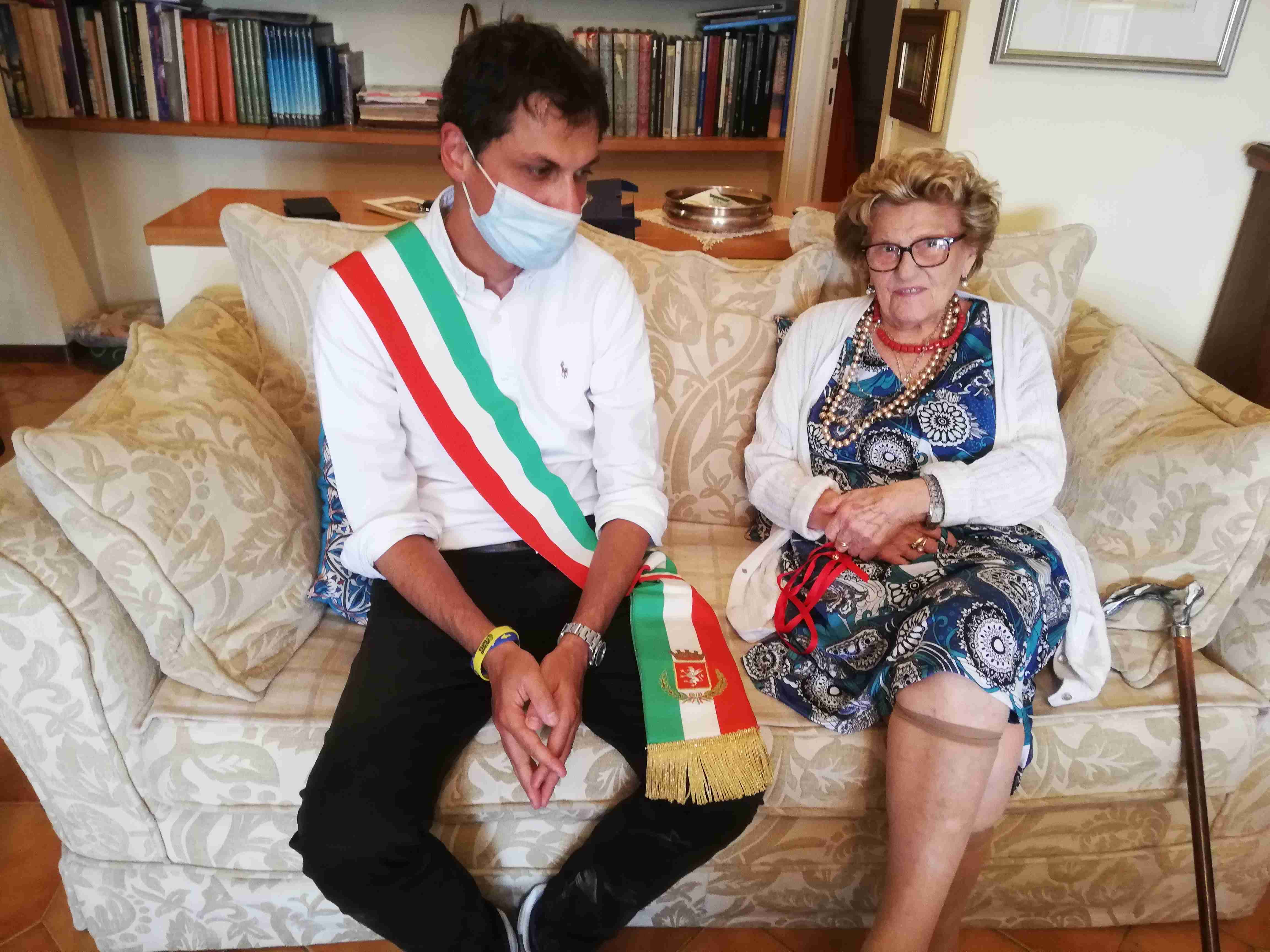 Nonna Faustina e sindaco Romizi