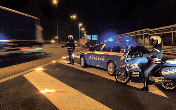 polizia generic 1 stradale 2