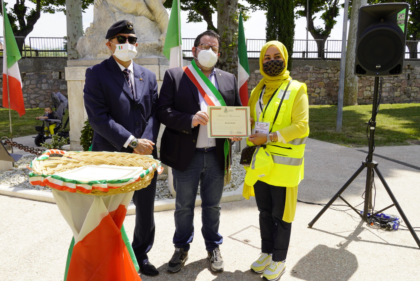 FOTO CS Festa della Repubblica A Cannara si premia il volontariato