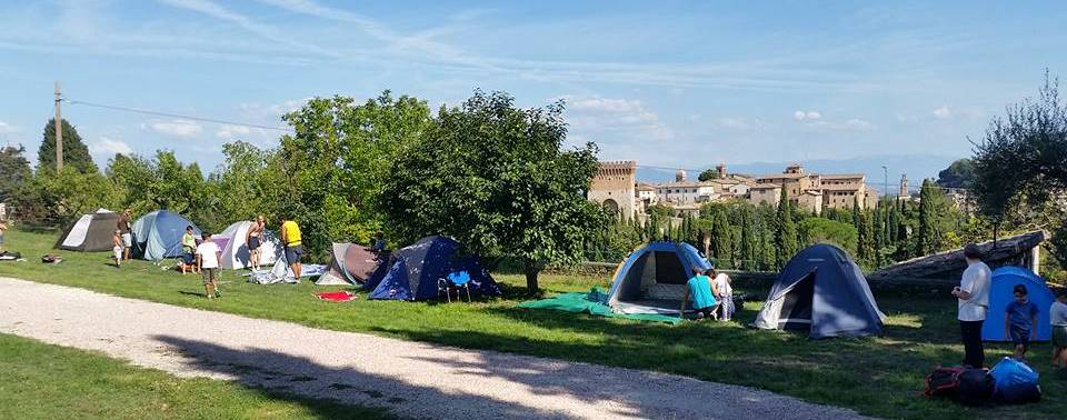 campeggio con papà sotto le stelle 2015 nel parco del convento di monteripido. foto di Simone Sorbaioli