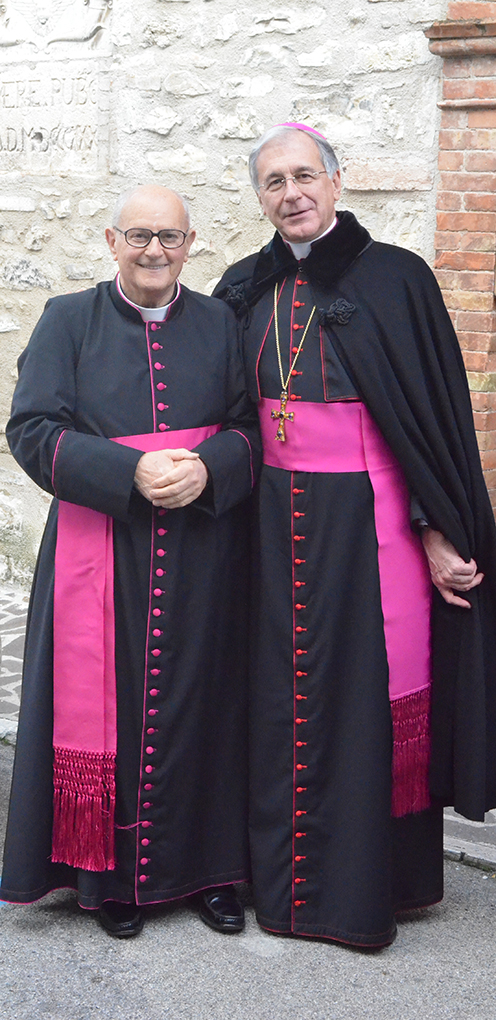 Mons. Lanfranco Chiaretti con lArcivescovo Boccardo