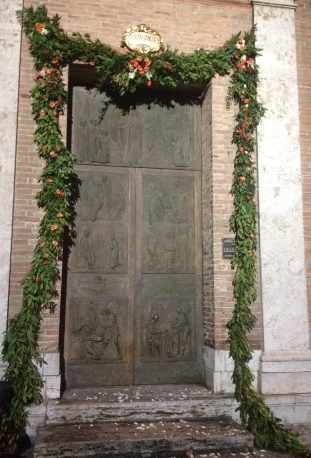 la porta santa della cattedrale di perugia prima dellapertura